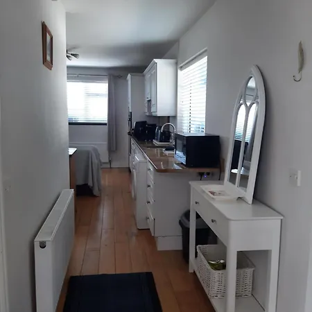 Apartment Marys Coastal Retreat Milltown Malbay