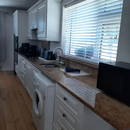 Apartamento Marys Coastal Retreat Milltown Malbay