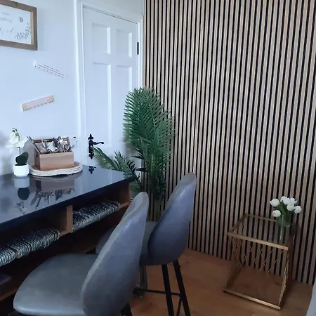 Marys Coastal Retreat Апартаменты *